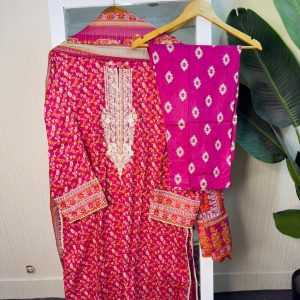 Pakistani Inspired Three Pcs – LNL251226