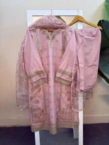 Pakistani Inspired three piece set – LNL251208